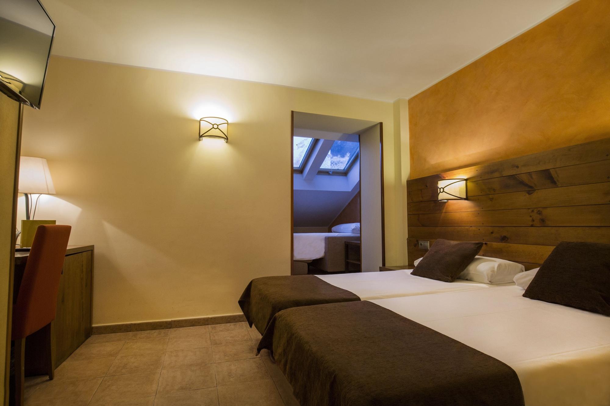 Hotel Magic Pas ปาสเดลากาซา ภายนอก รูปภาพ