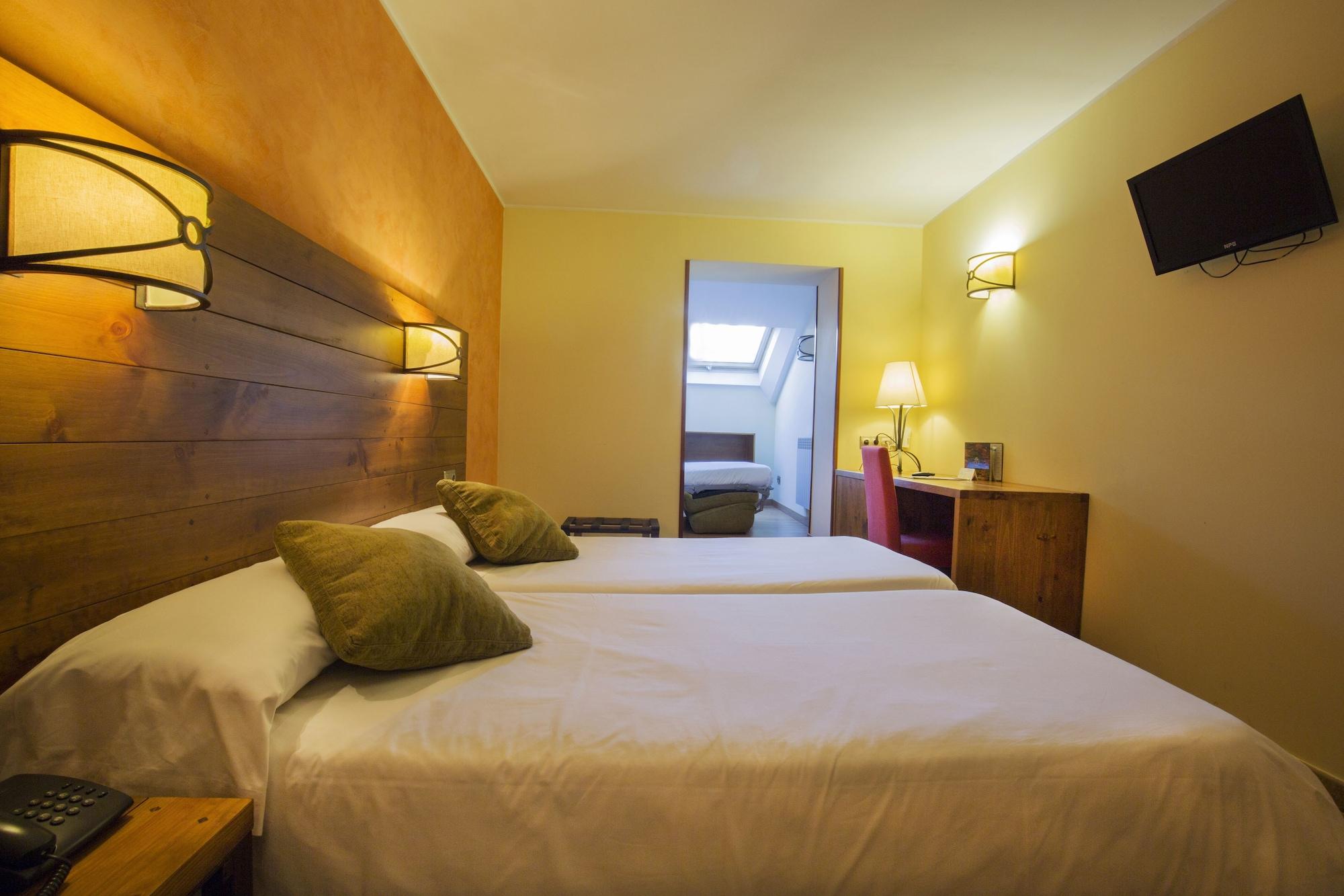 Hotel Magic Pas ปาสเดลากาซา ภายนอก รูปภาพ