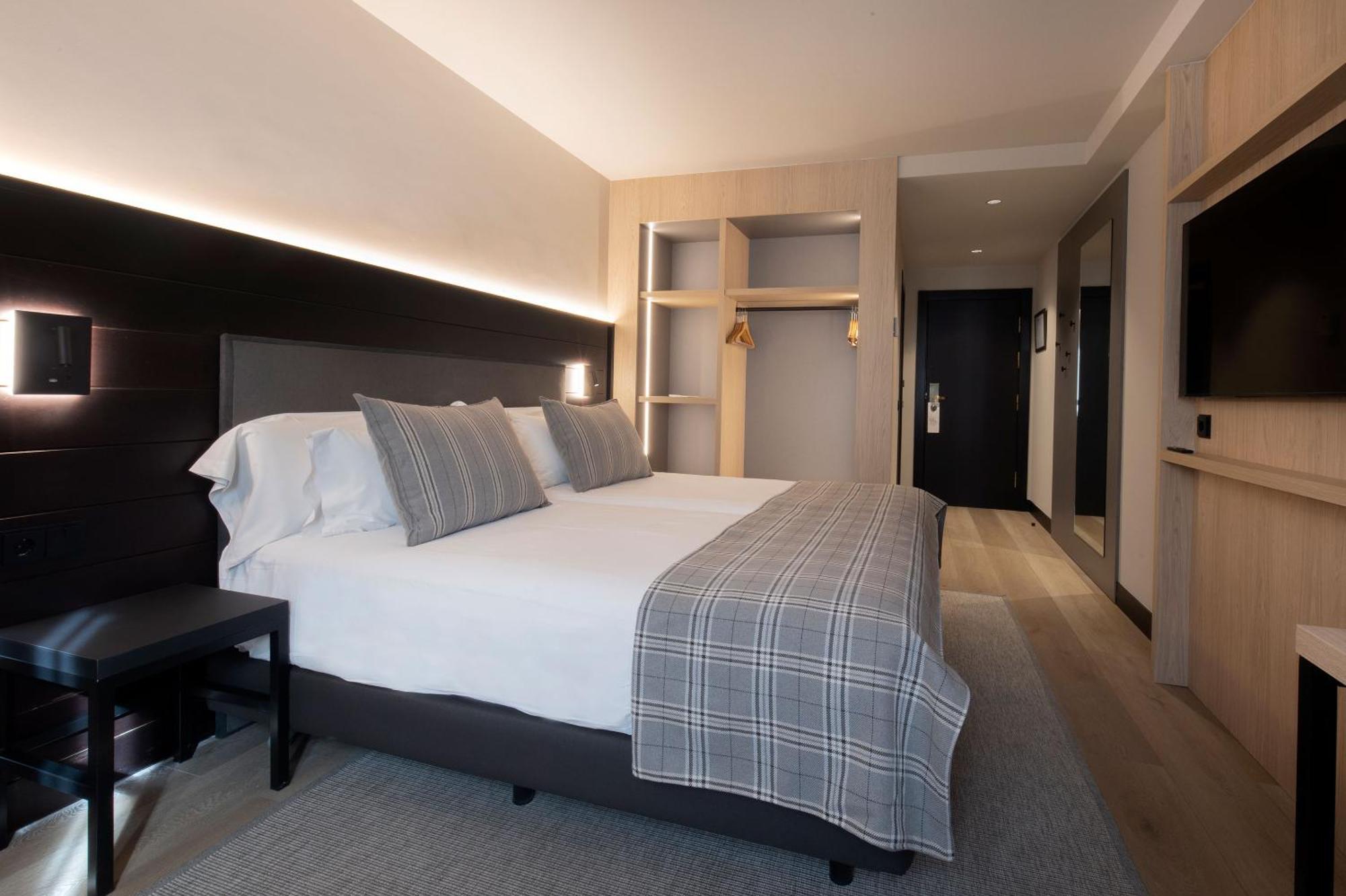 Hotel Magic Pas ปาสเดลากาซา ภายนอก รูปภาพ